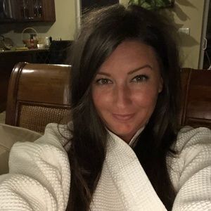 Meet your Posher, Ashlee